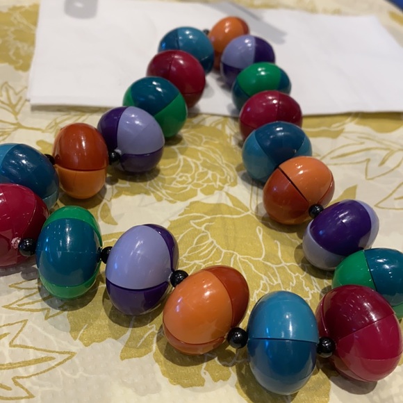 Japanese wood necklaces - Picture 2 of 2